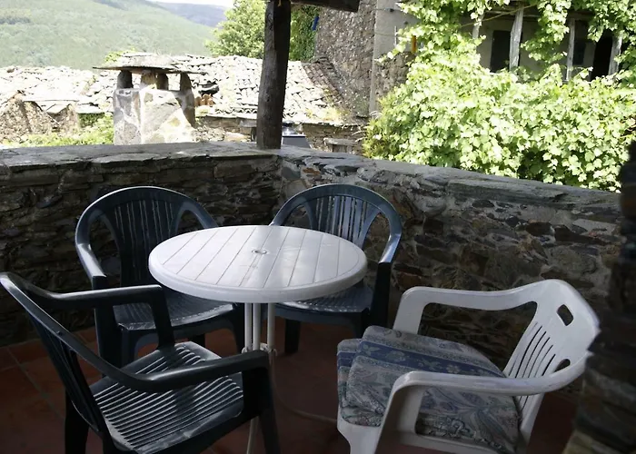 Holiday home Casa Lausus Lousa (Coimbra)